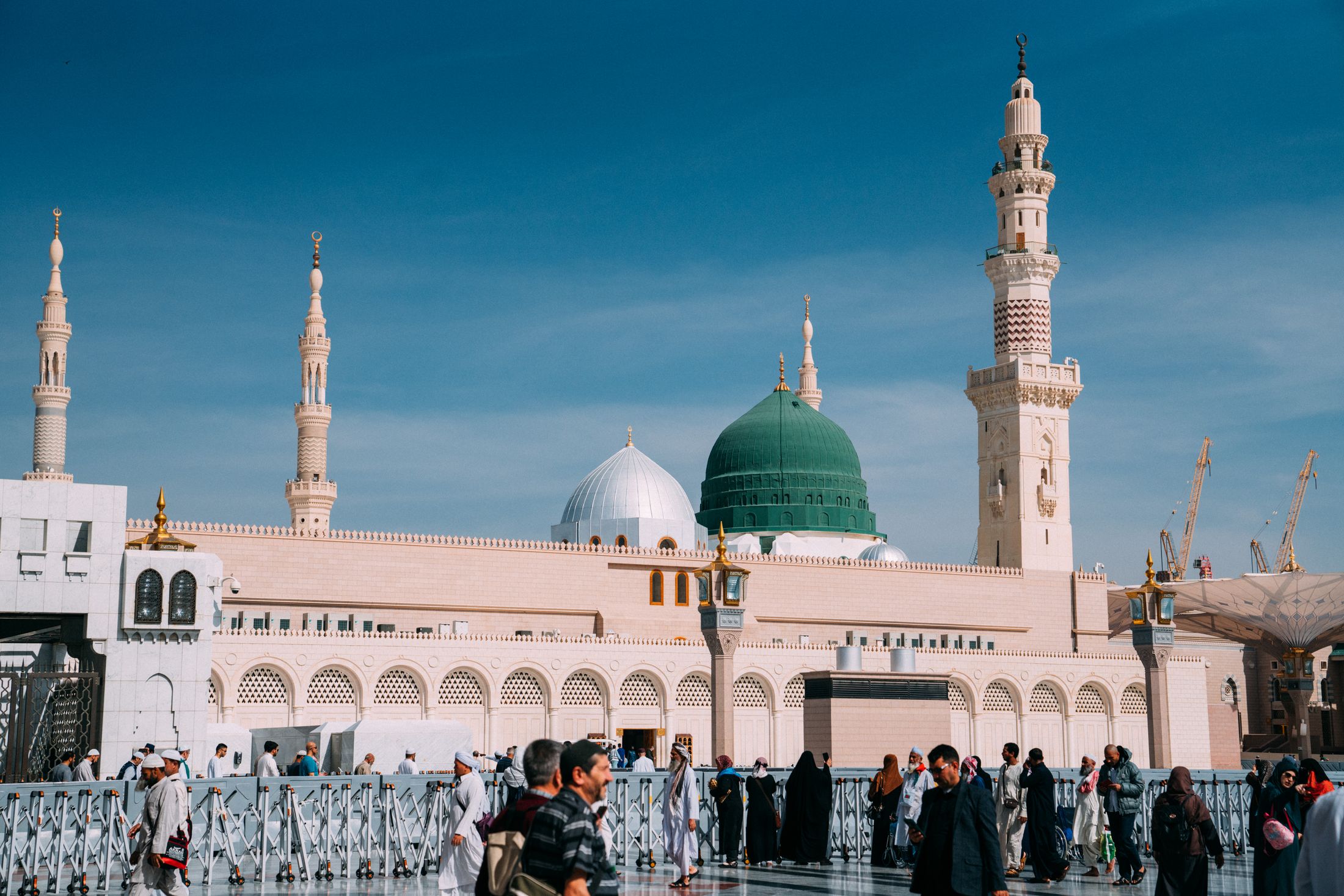 Green Dome and minarets of Al-Masjid an-Nabawi in Madinah